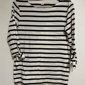 Old Navy Black and White Striped Top